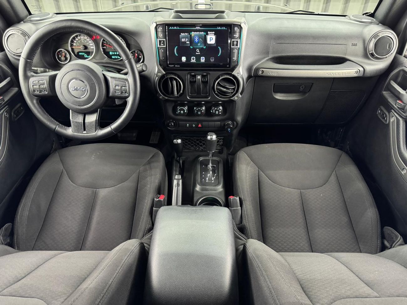 Jeep Wrangler Rubicon 3.6L A/T (5 Seater) 2018 Jeep Wrangler, Warranty, Service History, Excellent Condition, GCC