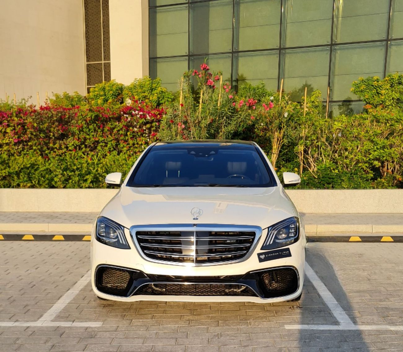 مرسيدس بنز S 560 Exclusive Edition 4.0L