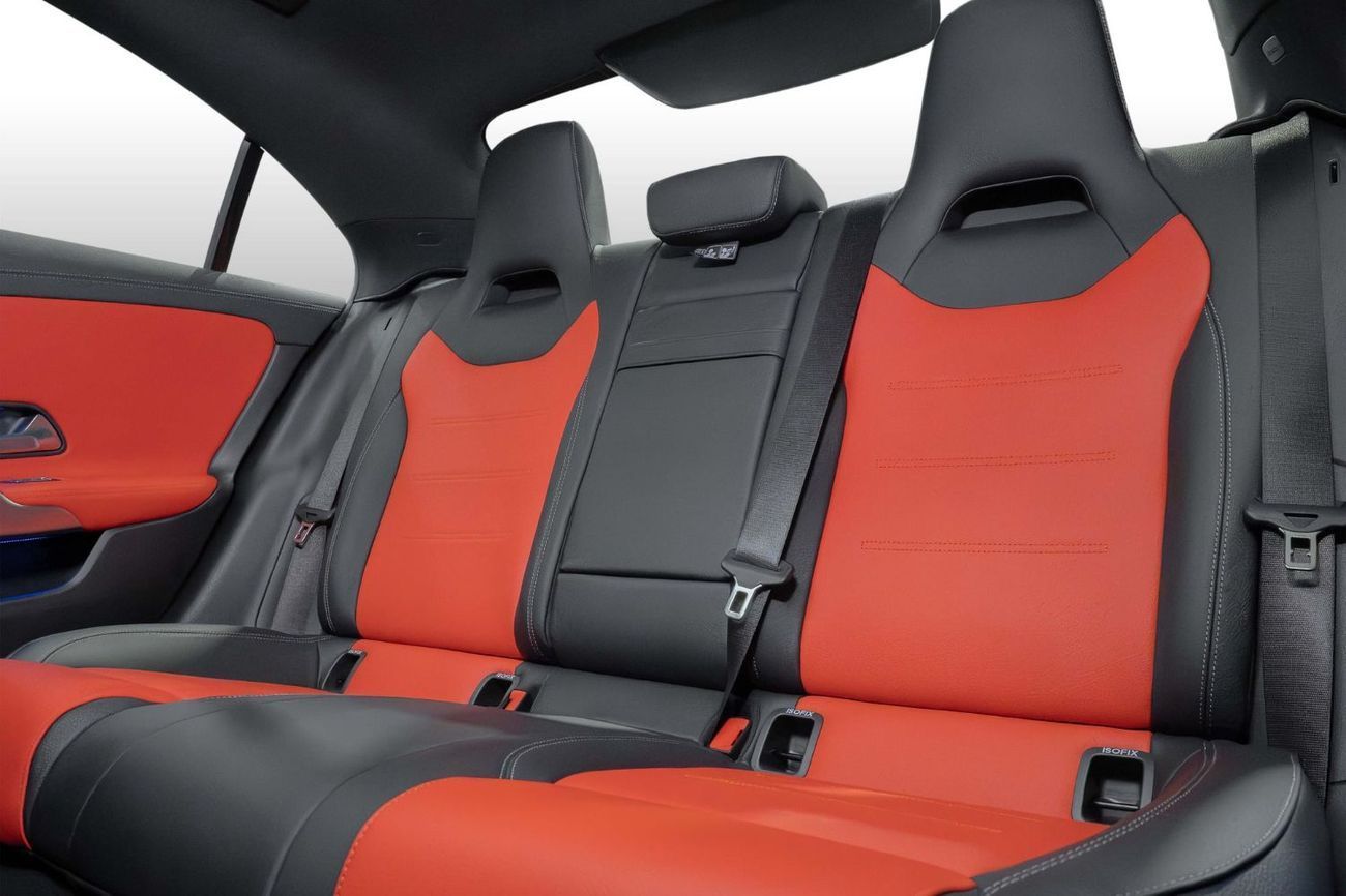 مرسيدس بنز CLA 250 0% Downpayment | AED 2,731 P/M | Gargash Mercedes-Benz Service and Warranty Package