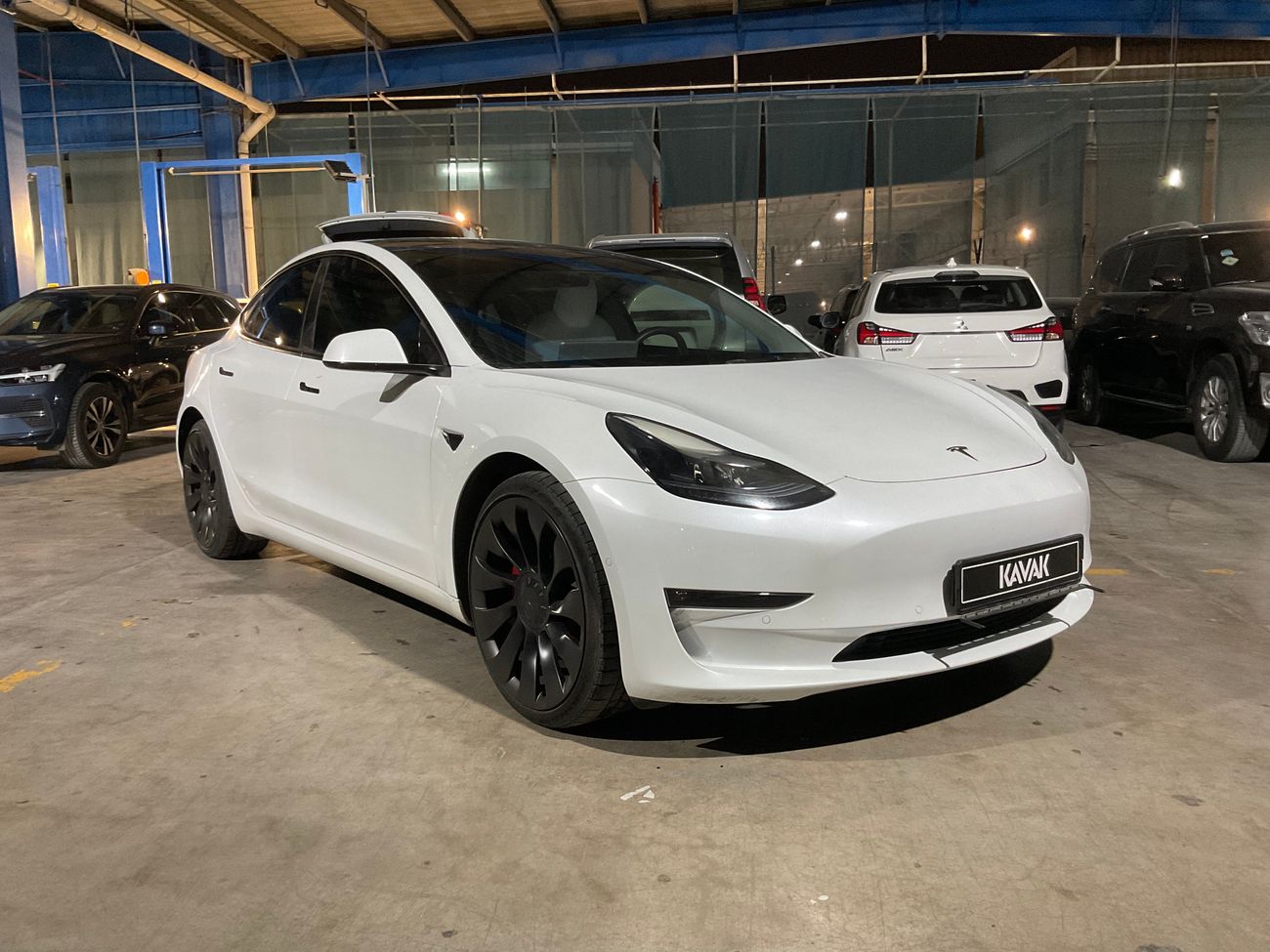 تسلا موديل 3 Performance (Dual Motor) | شامل الضمان | 0 ﺪﻔﻋﺓ ﺃﻮﻟﻯ