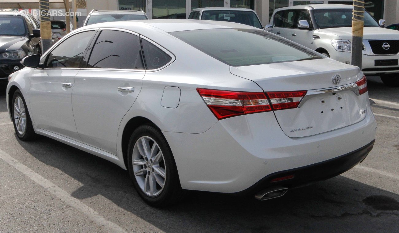 Toyota Avalon