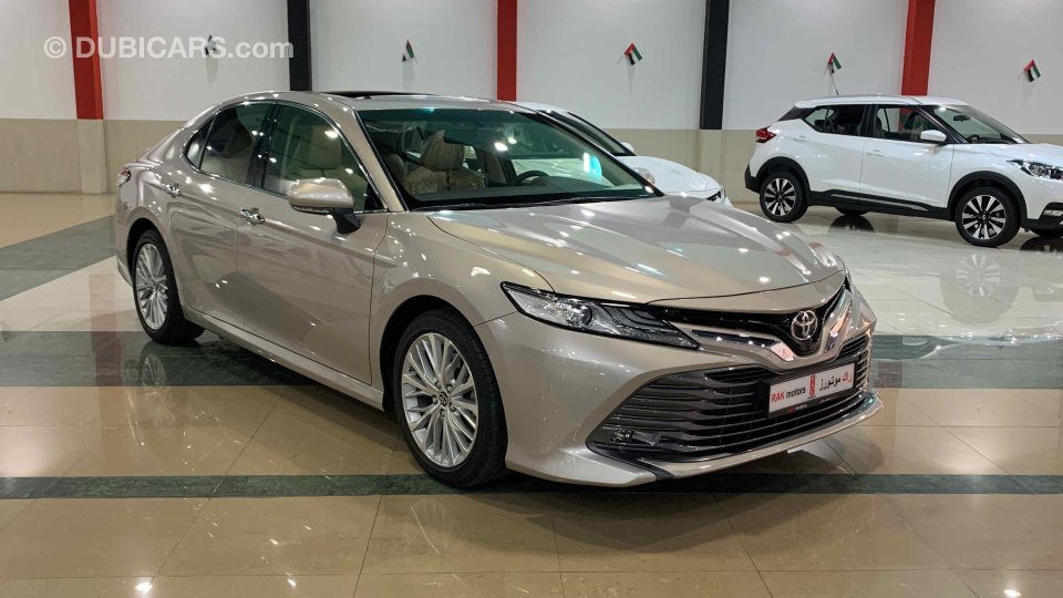 Toyota Camry 3.5 V6 Limited MY2019 for sale AED 120,900