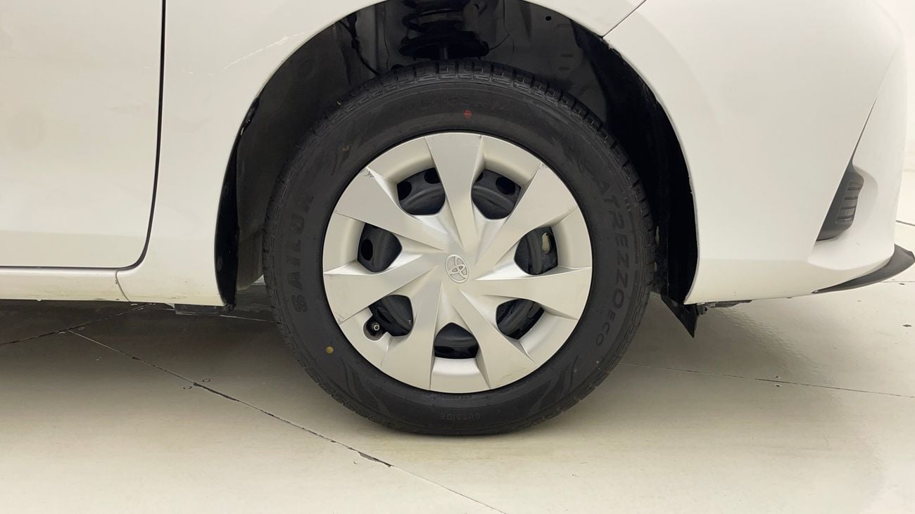 تويوتا يارس SE 1.5 | بدون دفعة مقدمة | اختبار القيادة في المنزل