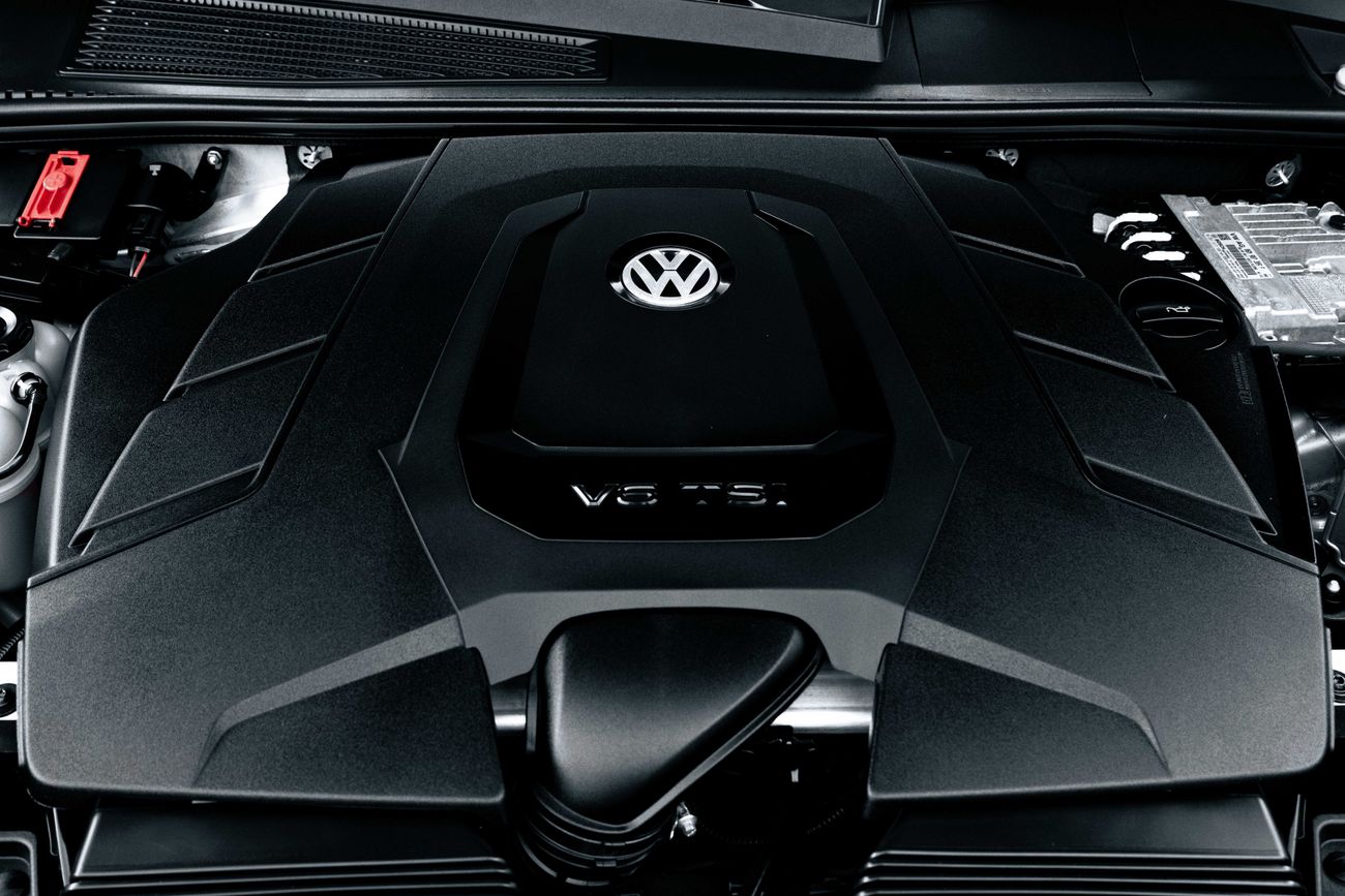 Volkswagen Touareg Touareg Elegance ++ | 3,623 P.M | 0% Downpayment | Excellent Condition! | Ramadan Offer!