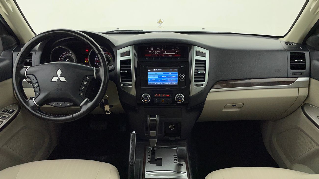 Mitsubishi Pajero GLS MIDLINE 3 | Zero Down Payment | Home Test Drive