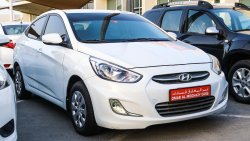 هيونداي أكسنت Hyundai Accent 2016 Gcc White