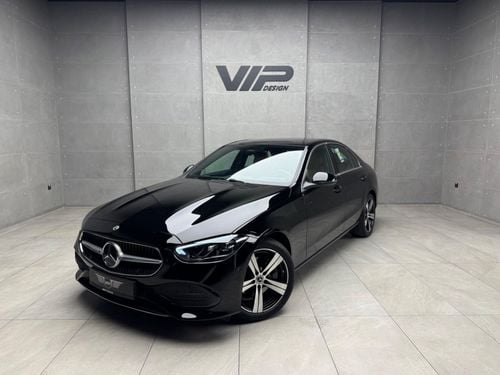 Mercedes-Benz C 200 Premium 2.0L Premium 1.5L