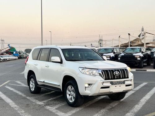 Toyota Prado 2019 Toyota Prado TXL 2.7L V4 - AWD 4x4 - GCC - Full Screen - Leather seat  - 7 Seater