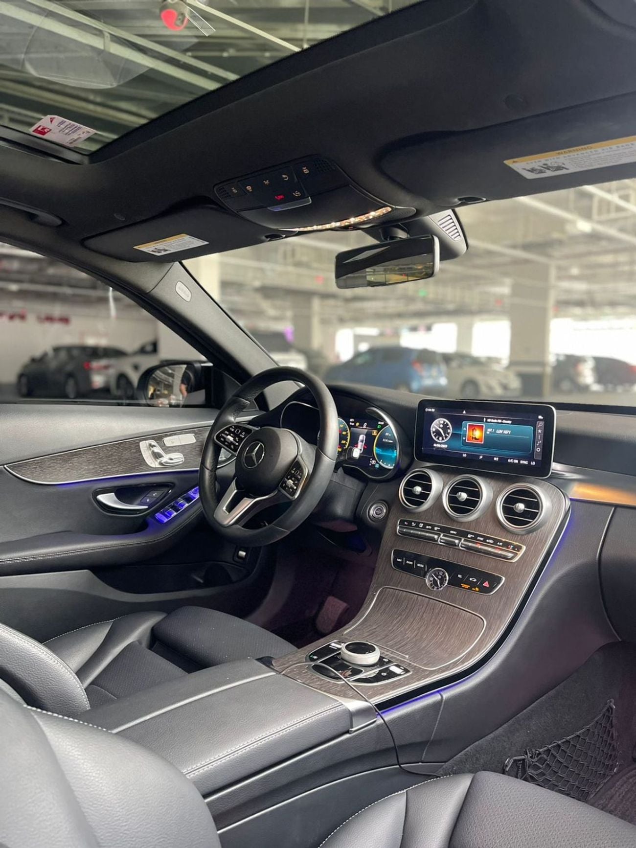 مرسيدس بنز C 300 Sport 2.0L (258 HP)