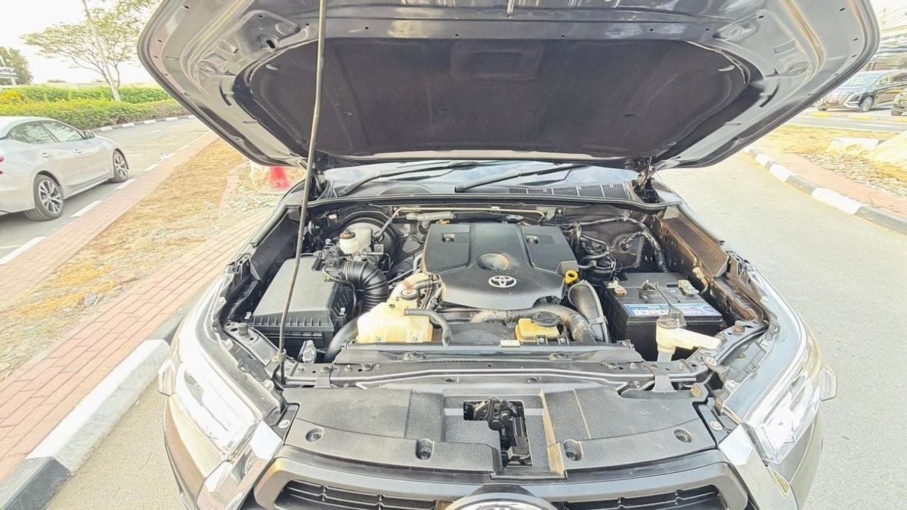 Toyota Hilux 2018 | 2.8L DIESEL | AT | RHD | DOUBLE CABIN | PUSH START ENGINE | ELECTRIC SEATS