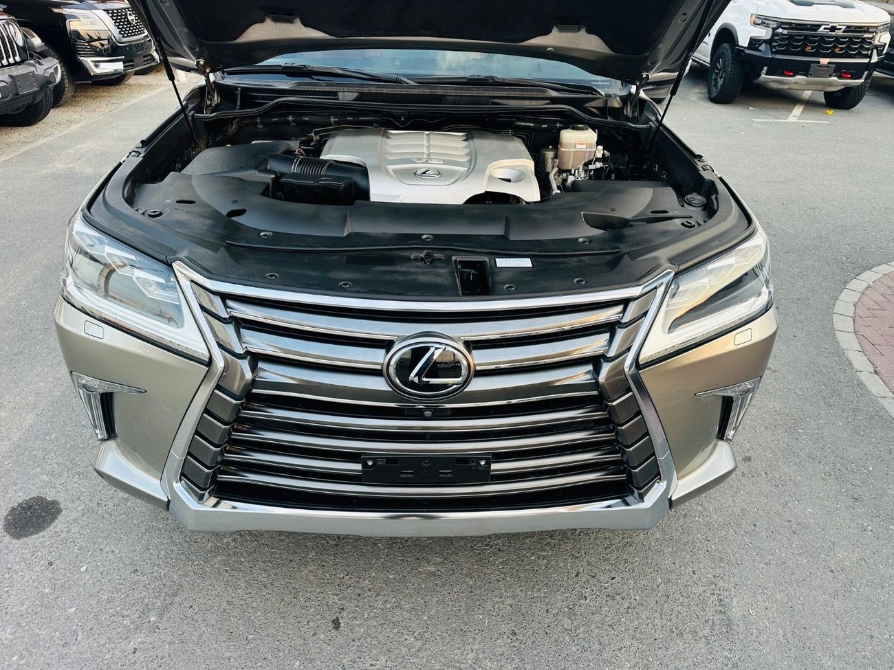 Lexus LX 570 