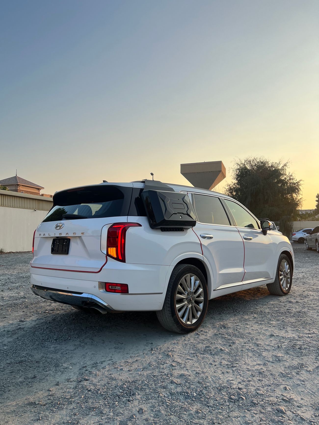 هيونداي باليساد limited AWL 3.8 double sunroof cantara top end model