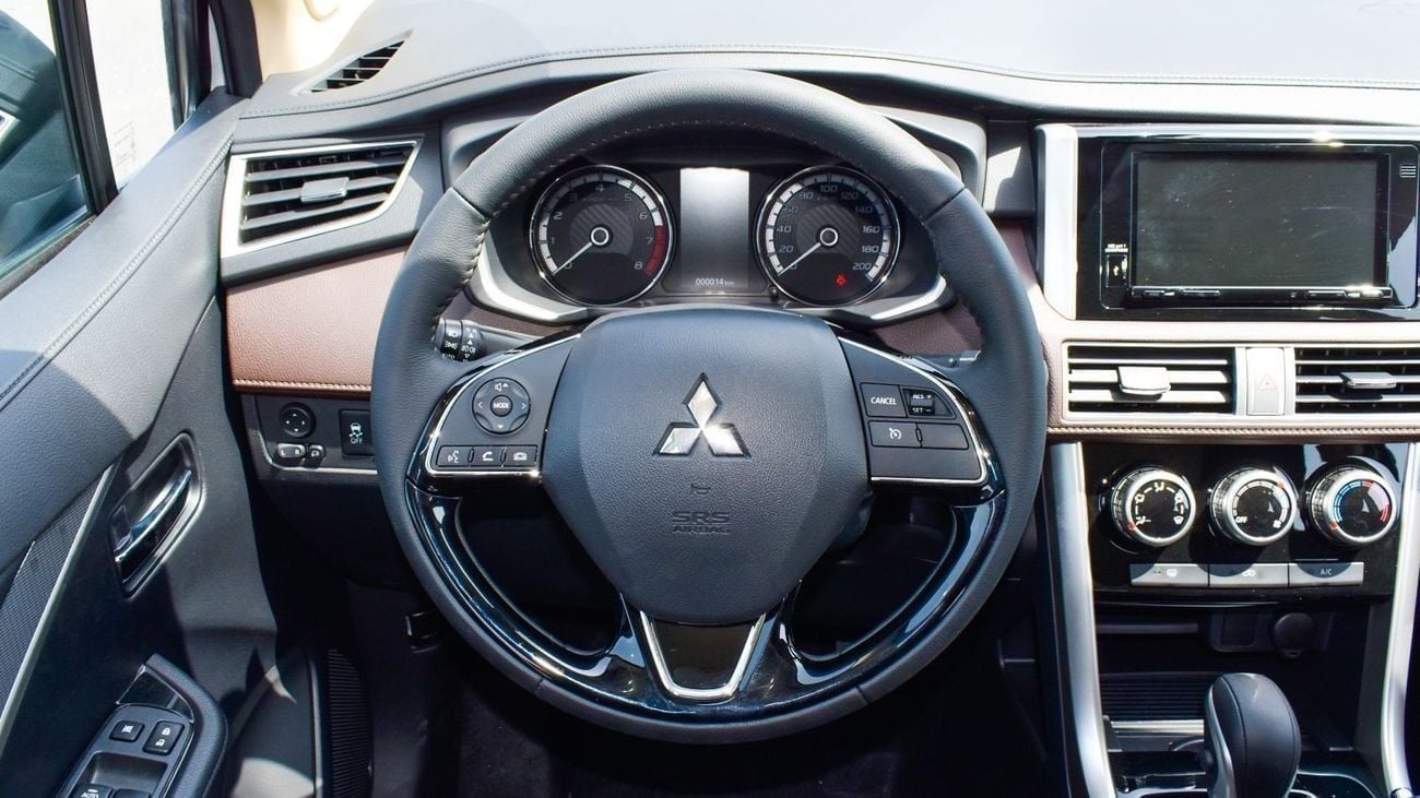 Mitsubishi Xpander Cross Brand New Mitsubishi XpanderCross 2025 1.5L A/T FWD|Petrol|Silver/Black |XPANDER-CR-25| FOR EXPORT O