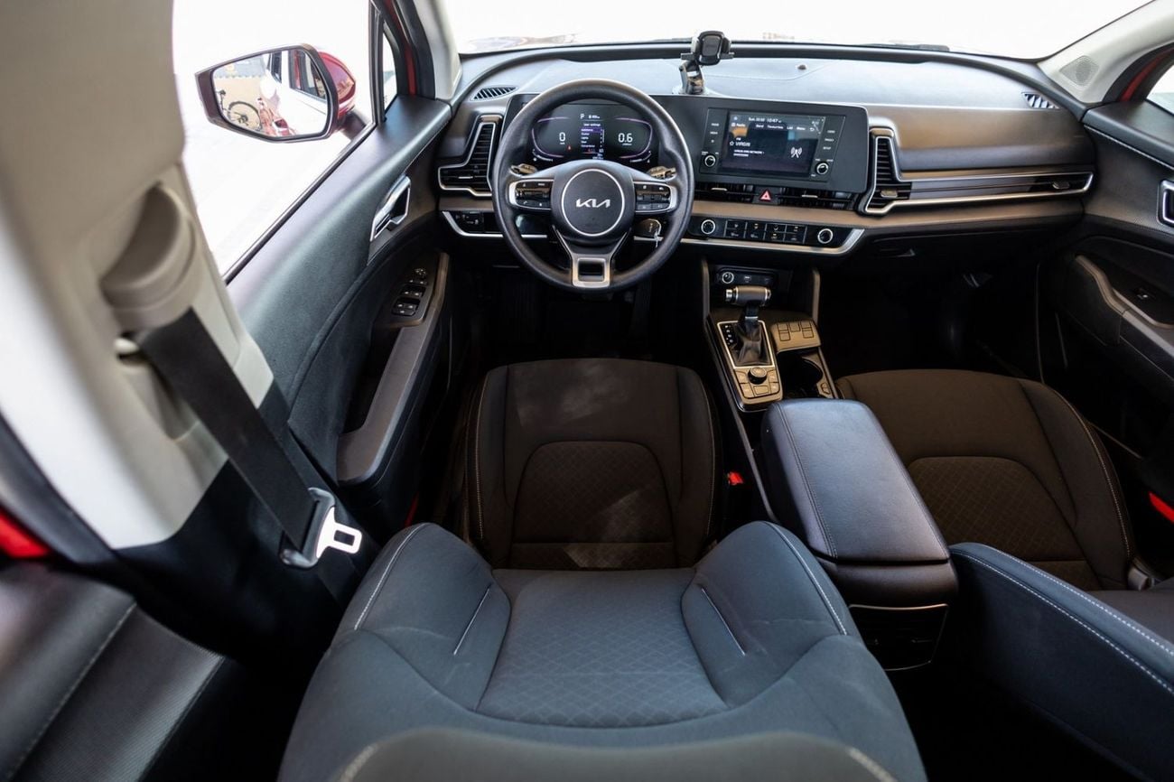 Kia Sportage EX 2.0L 2023 Kia Sportage EX GCC | Warranty for 1,014.00 AED monthly