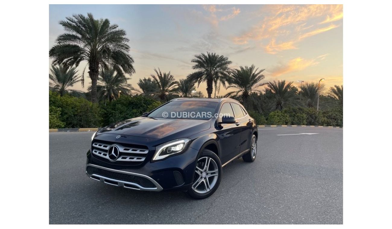 Mercedes Benz GLA250 Std MERCEDES- GLA 250 - MODEL 2018     ( UAS_ SPEC)