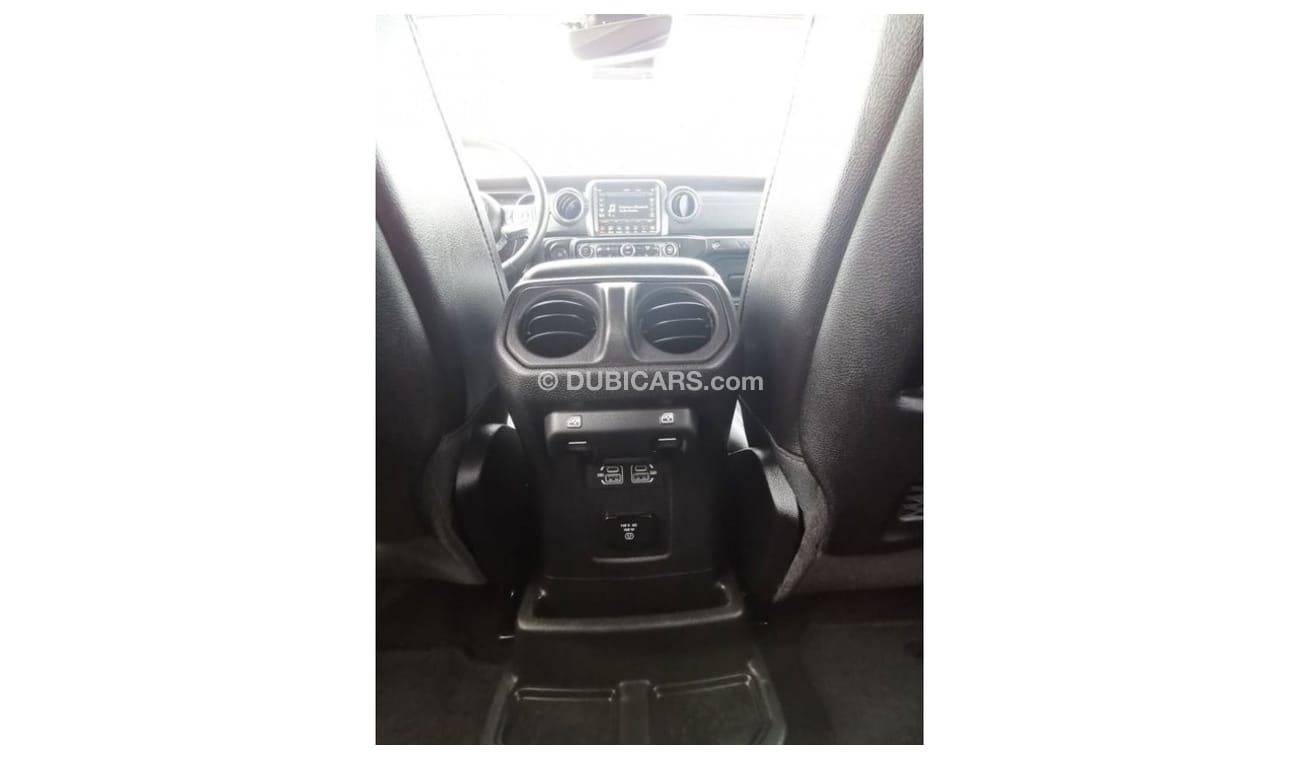 Jeep Wrangler Jeep Wrangler Unlimited Rubicon ( Hybrid ) - 2022 - Pink