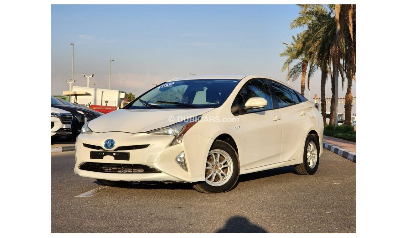 Toyota Prius Iconic TOYOTA PRIUS