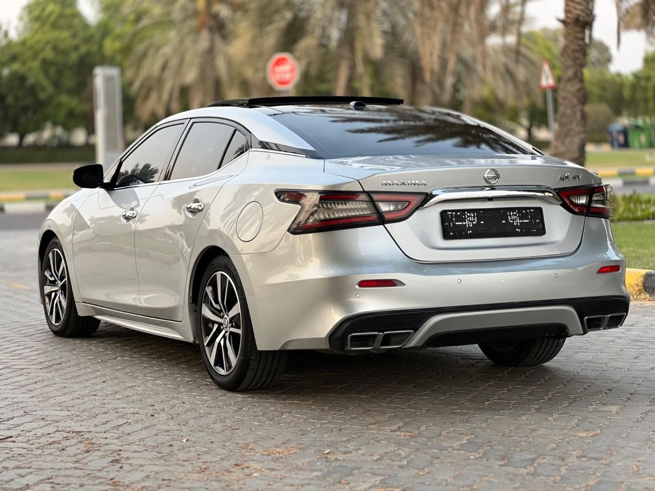 Nissan Maxima SV 3.5L