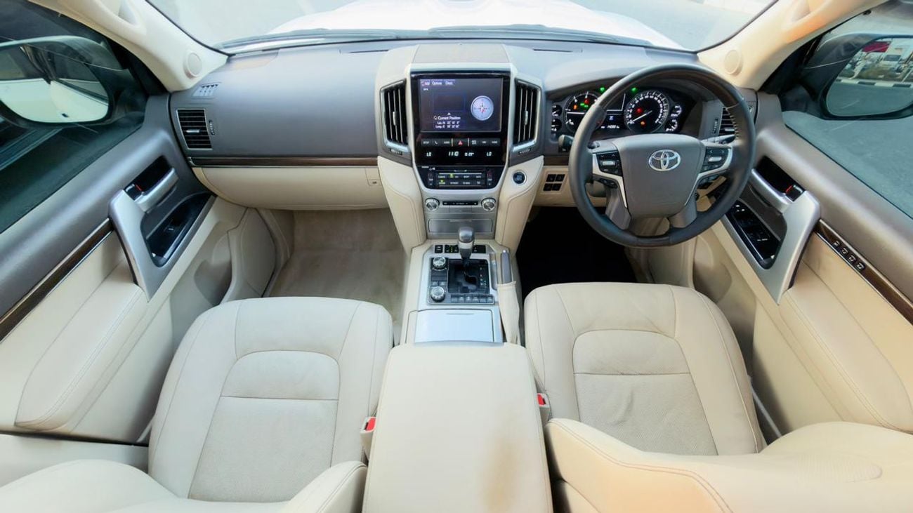 Toyota Land Cruiser SAHARA | PUSH START | SUNROOF | 360 VIEW CAMERA | V8 DIESEL ENGINE | AT | ELECTRIC HEATED & MEMORY S