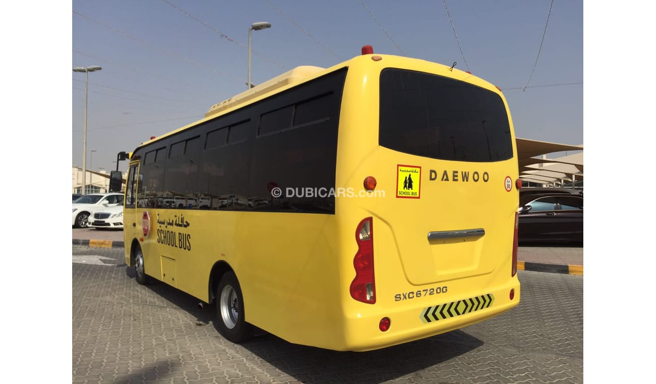 Daewoo BF 106 SXC6720G 30 seater