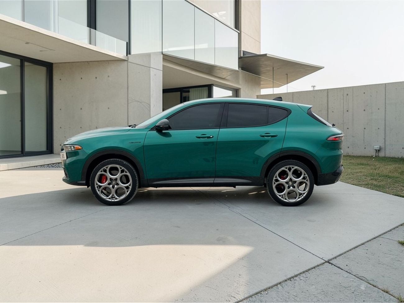 ألفا روميو تونالي AED 1,920 P.M | 0% DOWN PAYMENT | ALFA ROMEO TONALE VELOCE | AGENCY WARRANTY | 2024 | GCC SPECS