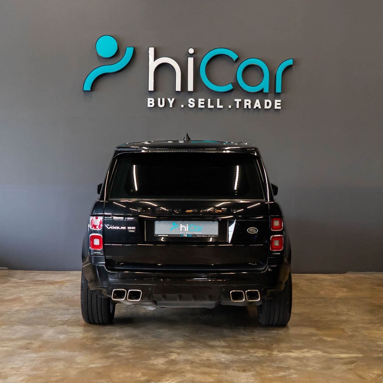 لاند روفر رينج روفر AED 2,969  P.M • 0% Downpayment • Rover Range Rover Vogue SE P525 • 1 Year Warranty
