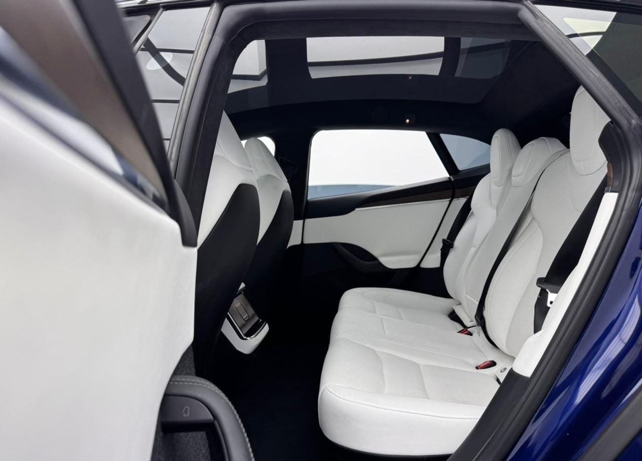 Tesla Model S Plaid (AWD) 2023 Tesla Model S, Tesla Warranty+Full Service History, GCC