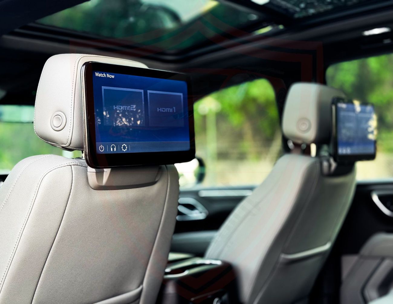 Chevrolet Suburban LT 5.3L 4WD Chevrolet Suburban | 5.3L | 2023 | GCC | Original Paint | Accident Free | Excellent Cond