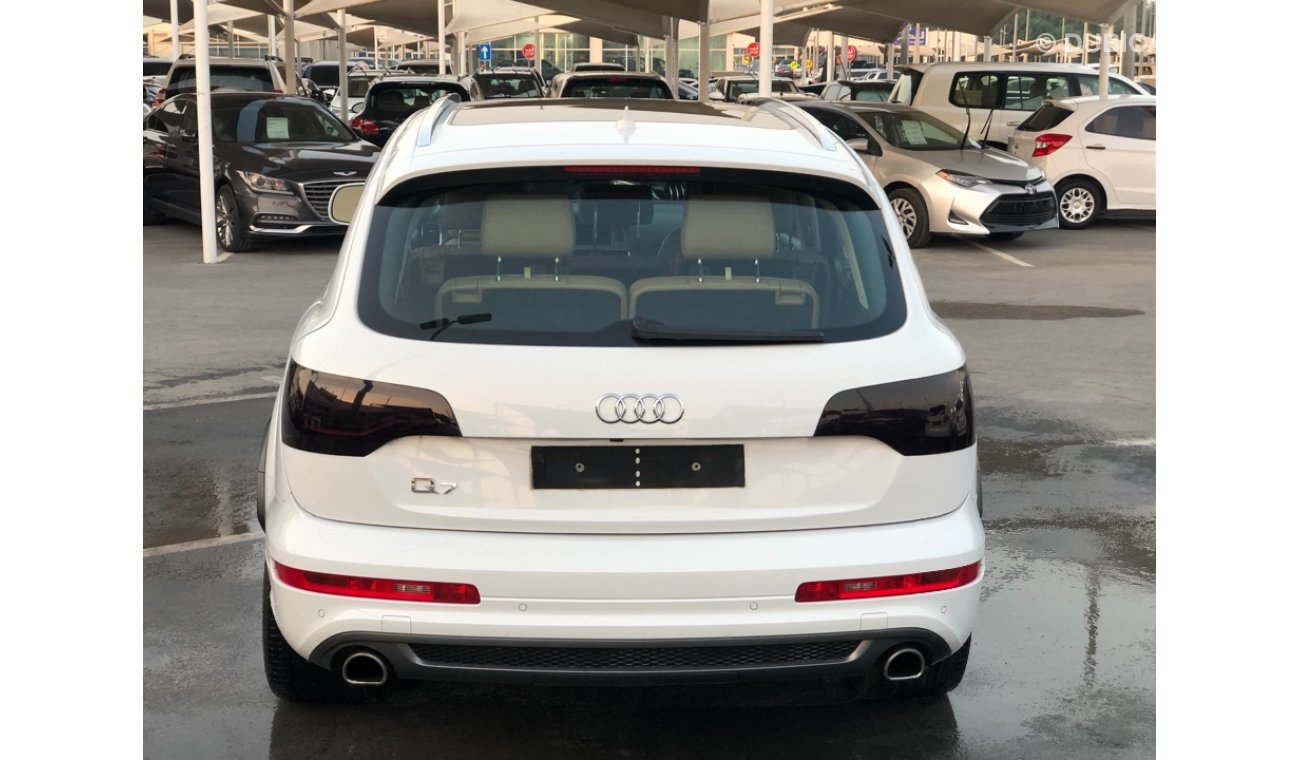 Audi Q7 AUDI Q7 MODEL 2013 GCC CAR PER CONDITION FULL OPTION PANORAMIC ROOF LEATHER SEATS BACK CAMERA