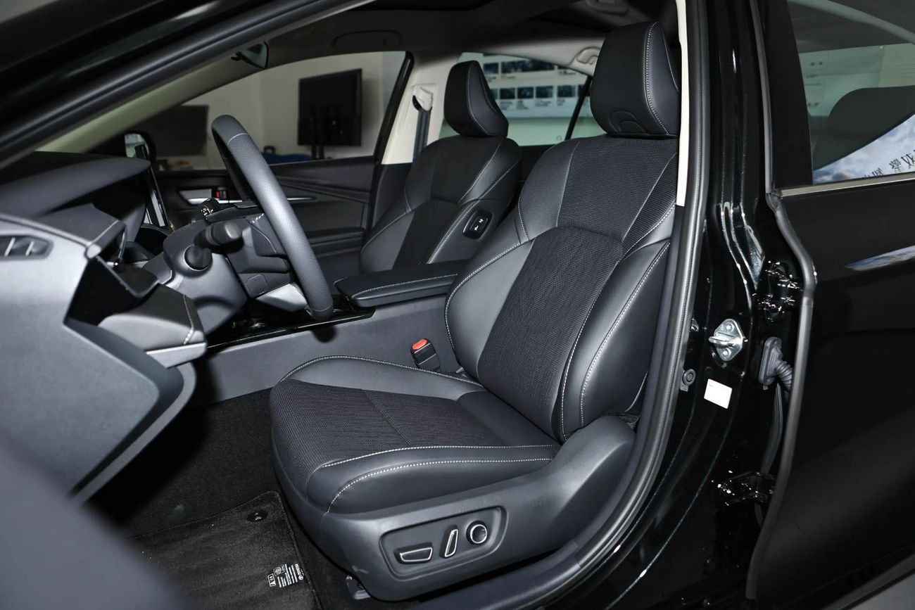 تويوتا كامري 2.0 G Premium Petrol Specs Export Price Can Be Register Locally