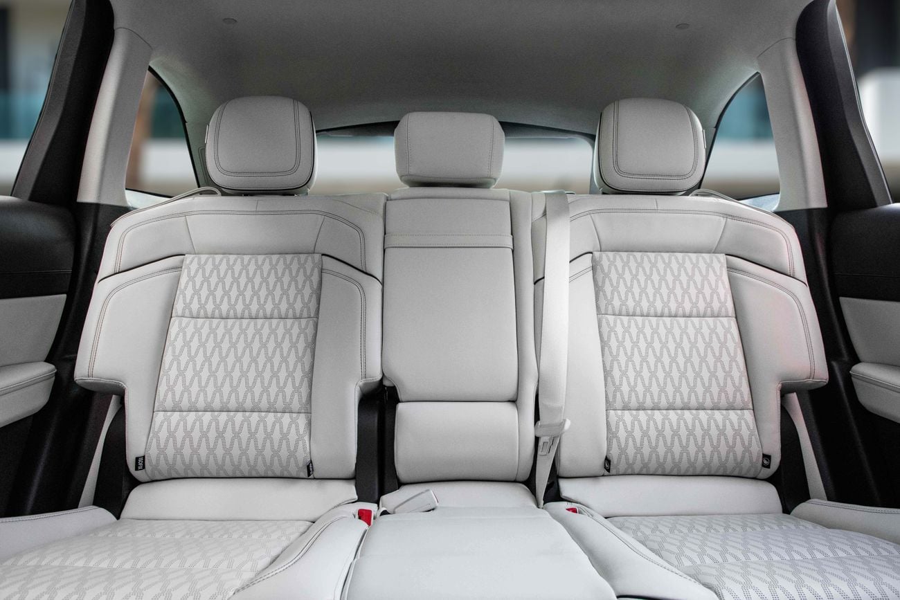 لينكولن ناوتيلوس Nautilus Presidential | 4,230 P.M | 0% Downpayment | Agency Warranty!