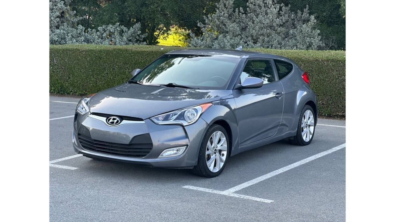 Hyundai Veloster Sport MODEL 2017 CAR PERFECT CONDITION INSIDE AND OUTSIDE