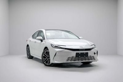 Toyota Camry Premium 2.5L - Hybrid - White Inside Black | Export Only