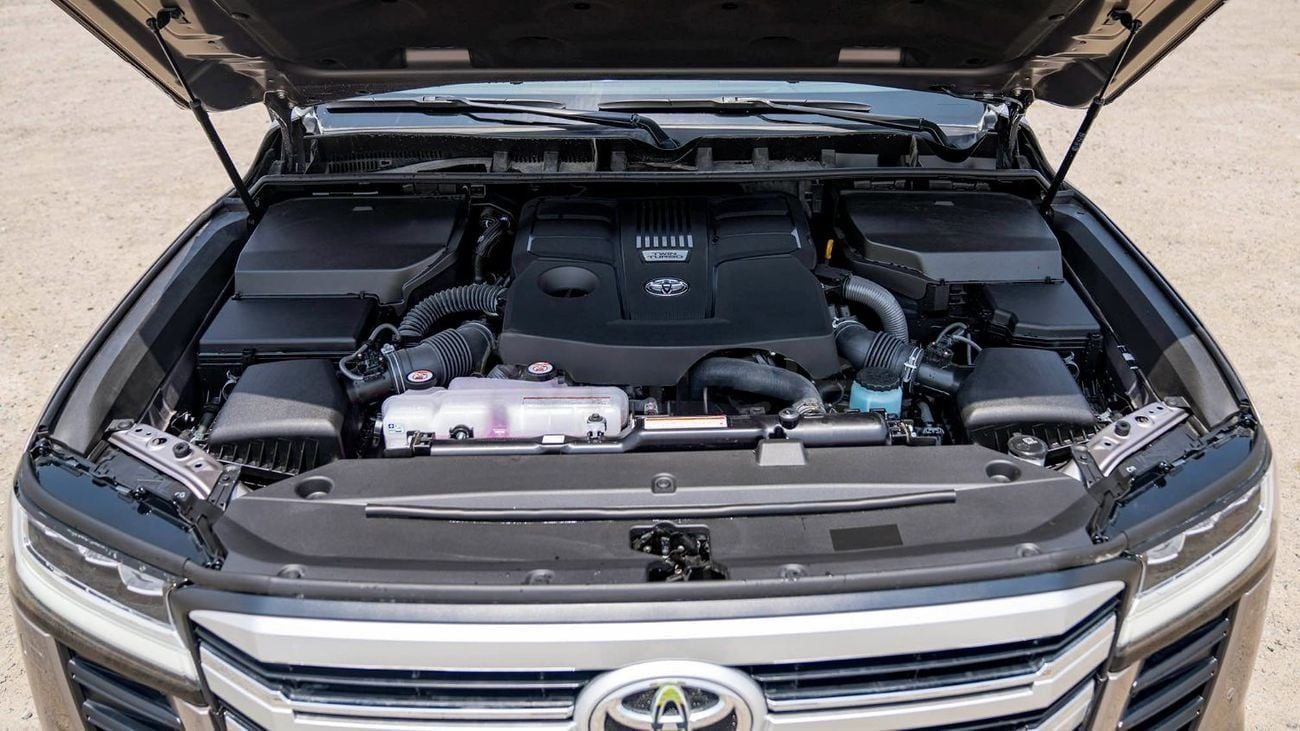 تويوتا لاند كروزر VXR 3.5L