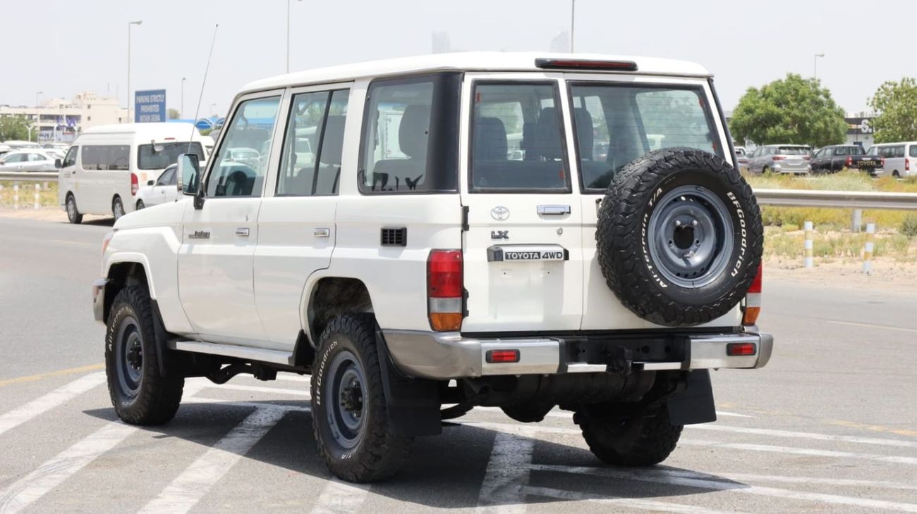 Toyota Land Cruiser 70 2017 TOYOTA LAND CRUISER HARDTOP 5 DOOR