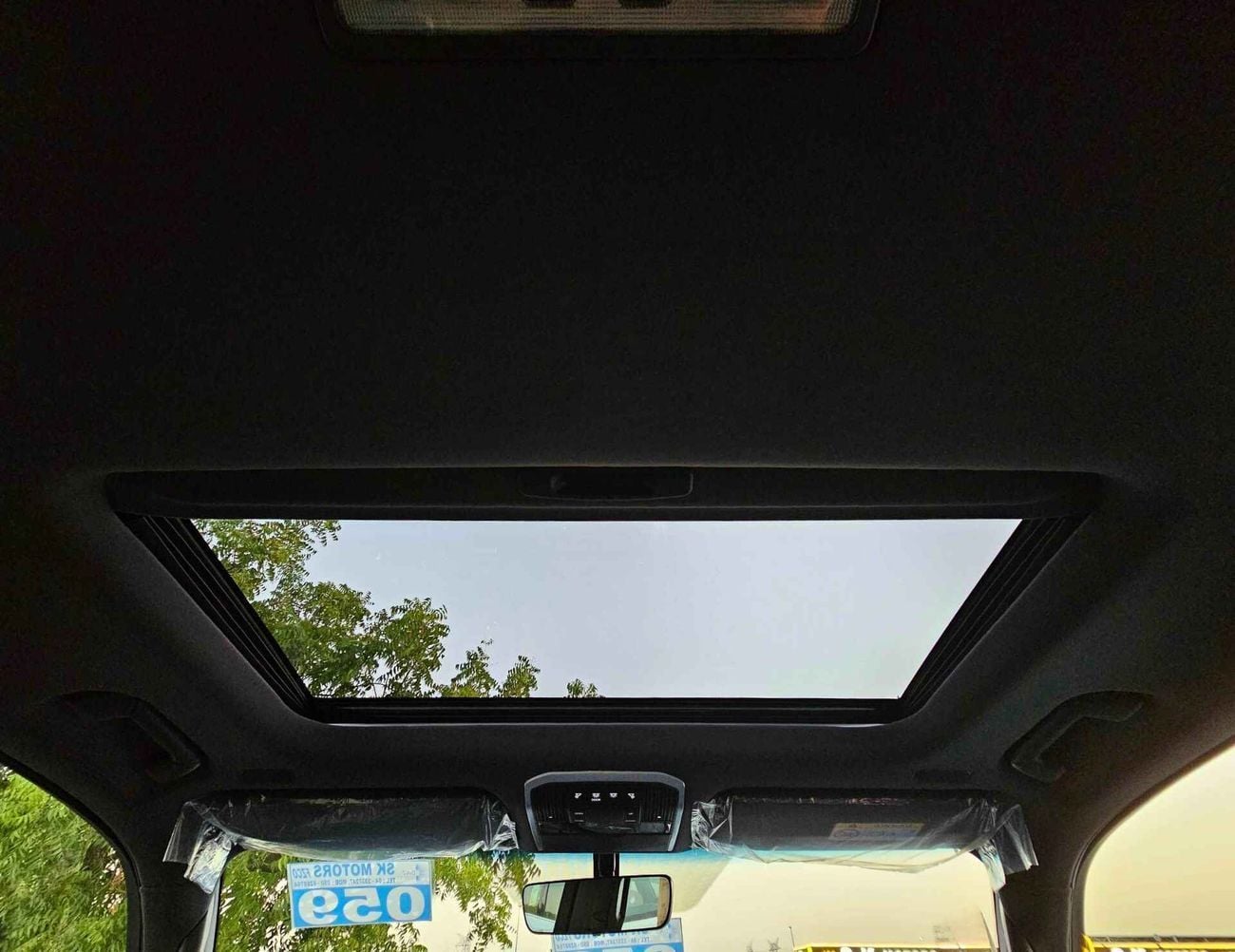 Toyota Land Cruiser GXR 3.5 Twin Turbo | BIG Screen JBL Speakers | Top Line Model (CODE # GXR3HB)