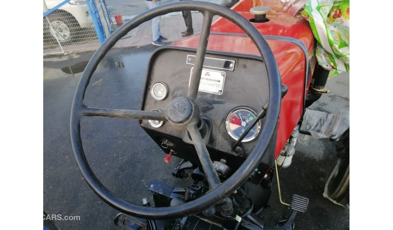 Massey Ferguson 375 290