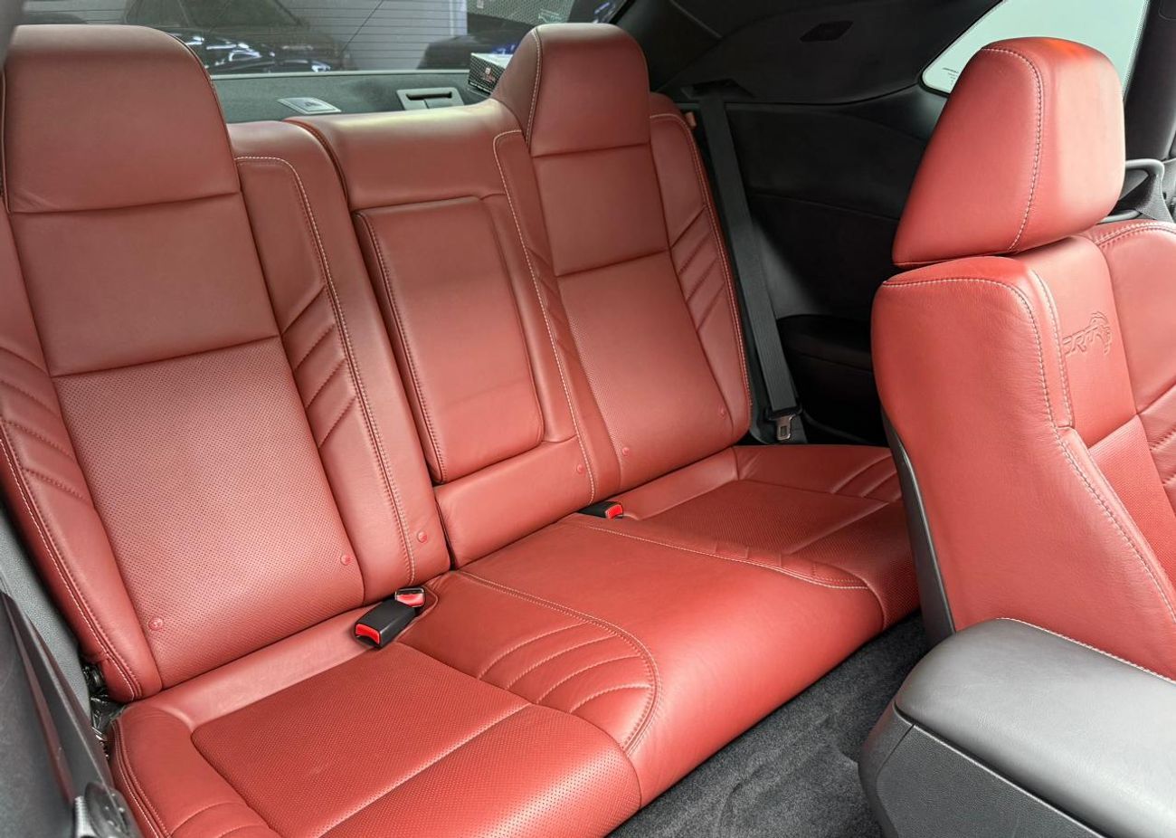 Dodge Challenger SRT Hellcat 6.2L (707 HP) 2018 Dodge Challenger SRT Hellcat, Wide Body, 1 Year Unlimited Km Warranty