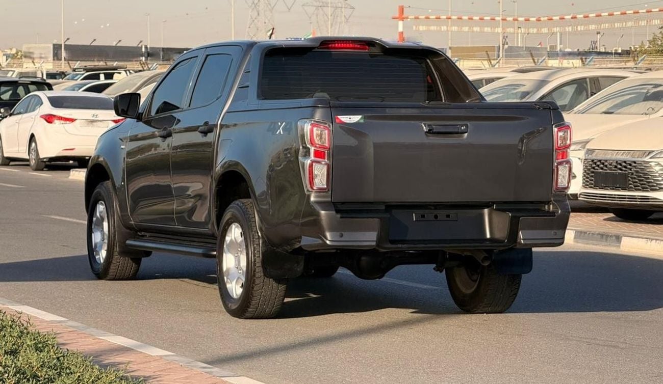 Isuzu D-MAX 2024 | 3.0L DIESEL | AT | RHD | CRUISE CONTROL | BOOT COVER | SPORTS BAR | STEERING CONTROL SWITCHES