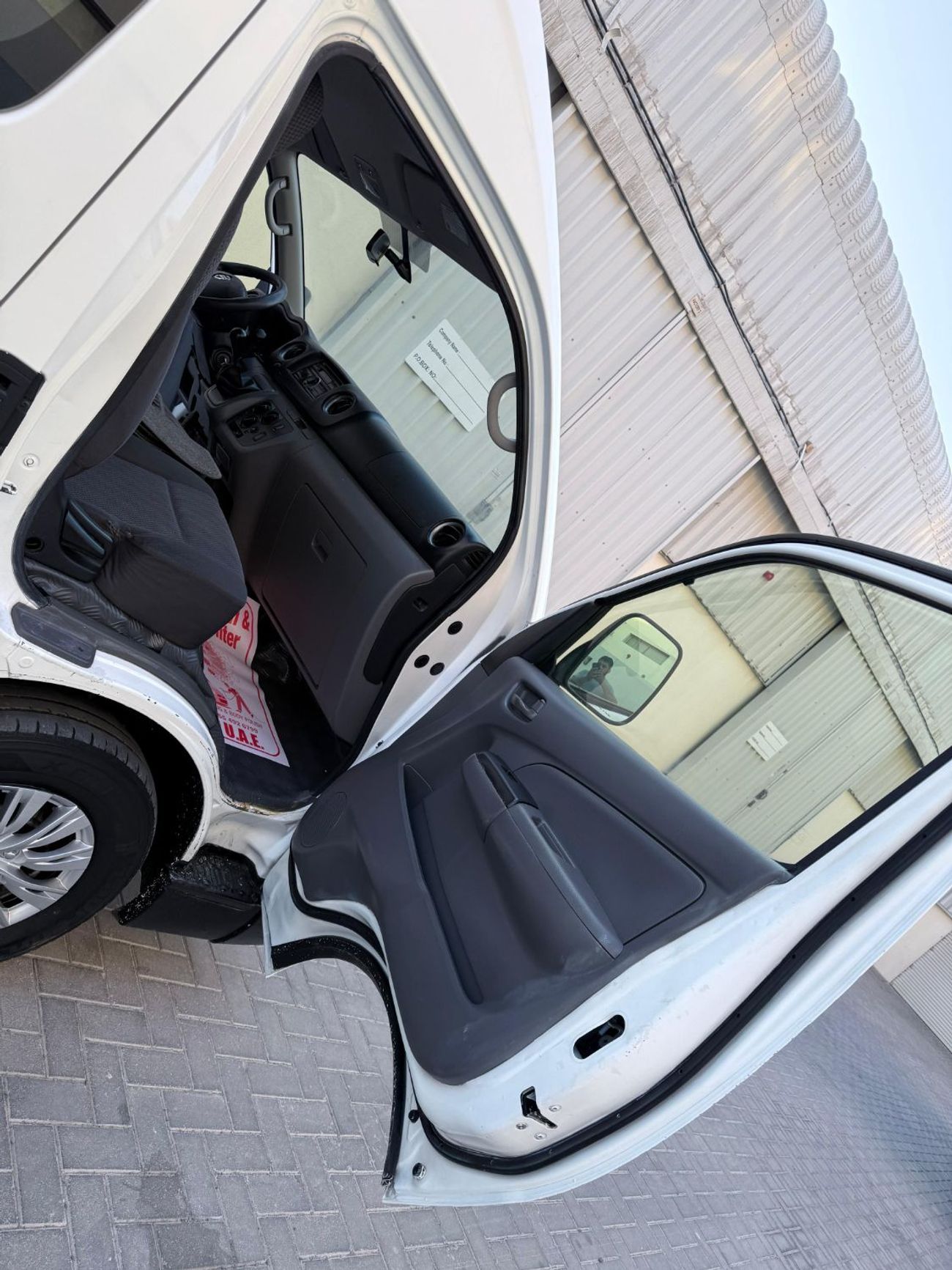 Nissan Urvan Petrol / Excellent