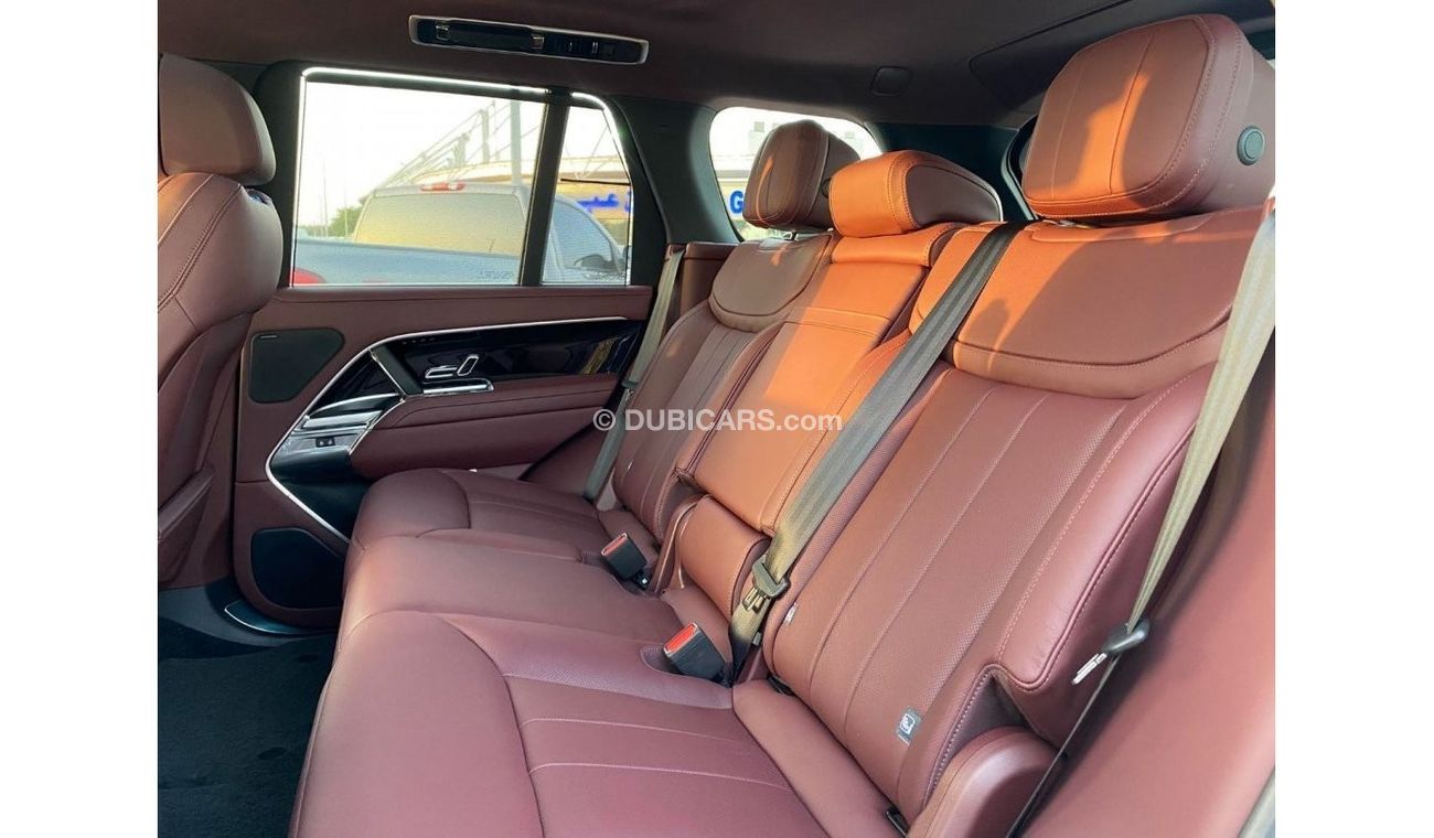 لاند روفر رينج روفر GCC SPEC UNDER WARRANTY AND SERVICE CONTRACT