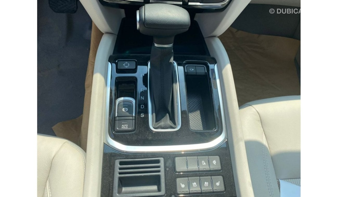 جي إي سي GS 8 GAC GS8 2.0L SUV FWD موديل 2021 ناقل حركة أوتوماتيكي أبيض اللون