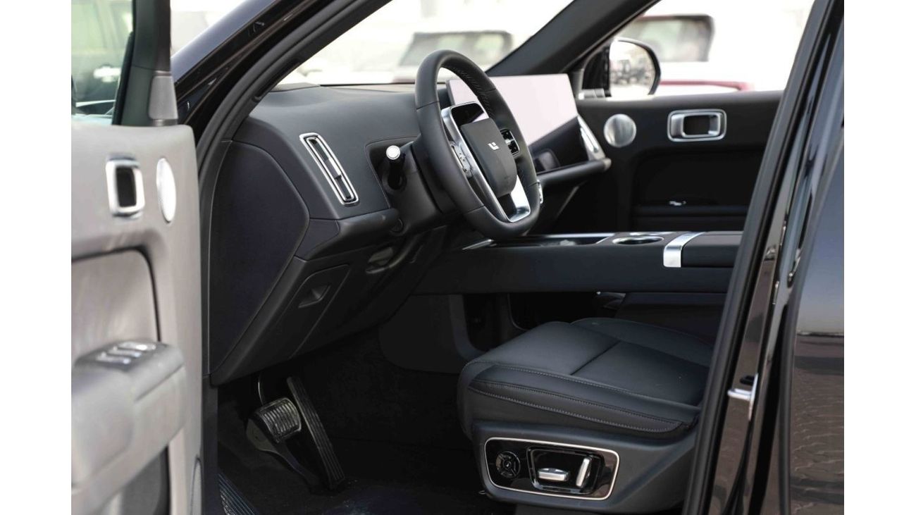 Li Auto L7 2024 Li Auto L7 PRO 1.5 Plug-in Hybrid - Black inside Black | Export Only