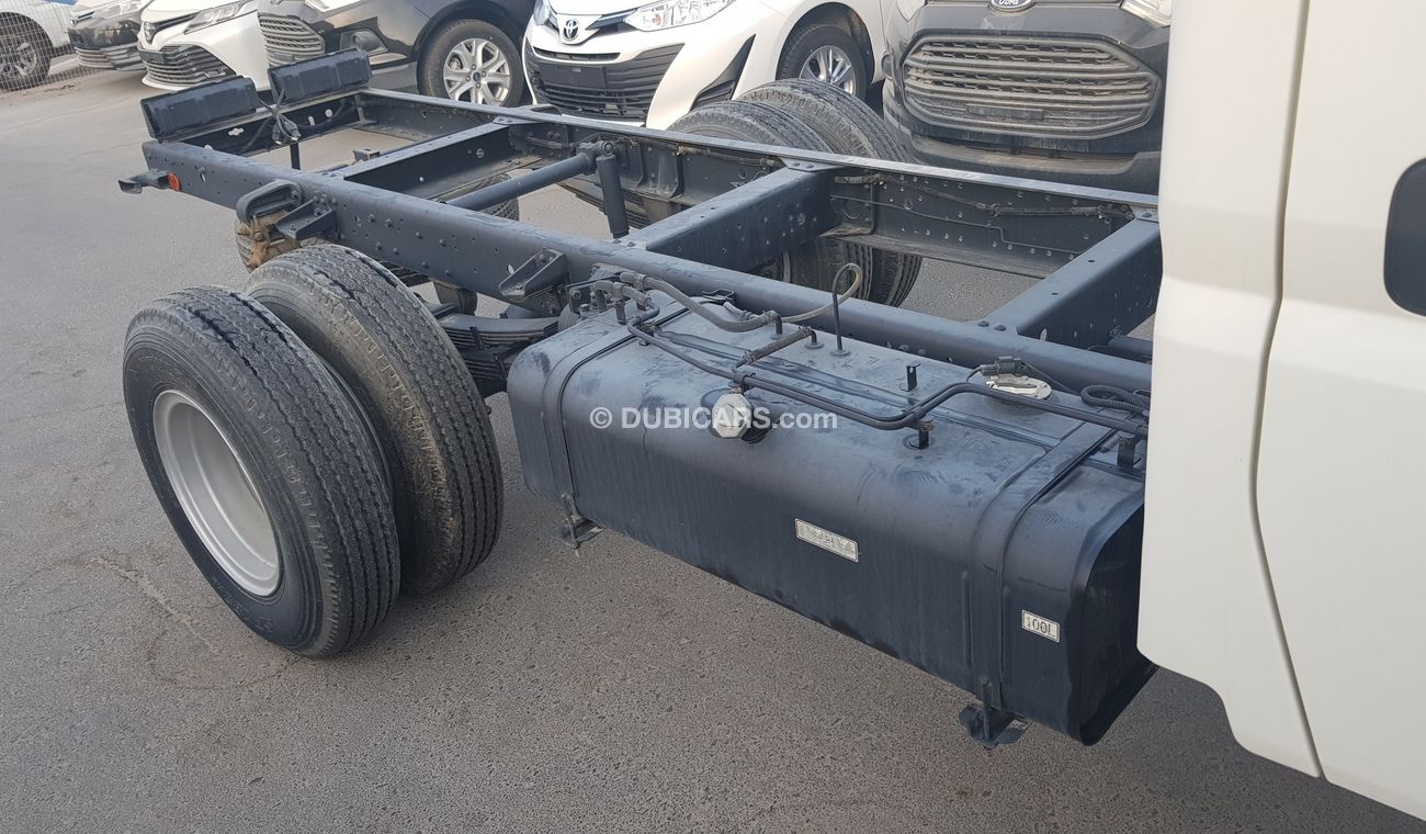 Mitsubishi Fuso Canter Double Cab Long Chassis - 2015