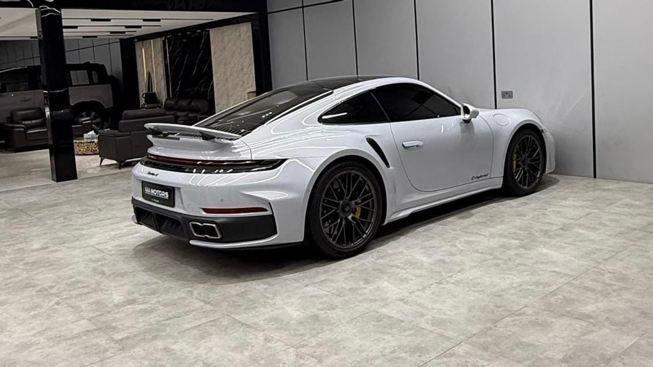 Porsche 911 TURBO S Hybrid GCC