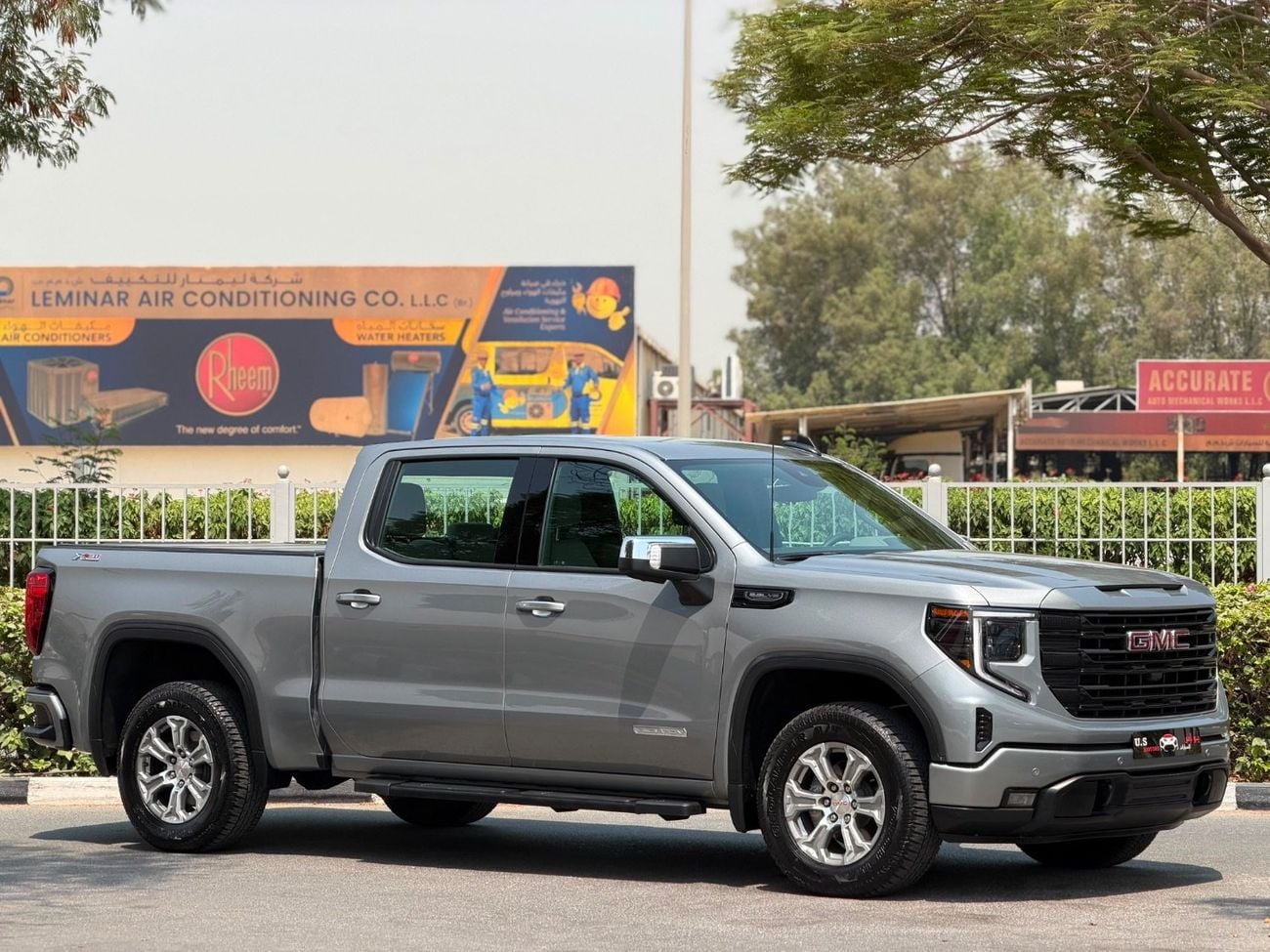 GMC Sierra 1500 CREWCAB SLE