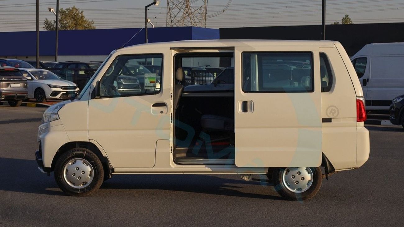 سي إم سي فيريكا Window Van 1.5L RWD GCC 2025 With3 Years Or 100,000 Km Warranty @ Swiss Auto.