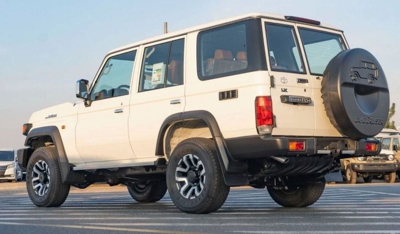 Toyota Land Cruiser 70 HT VXR Toyota Land Cruiser Hard Top 2024 Toyota LC76 2.8l Diesel Automatic Full Option