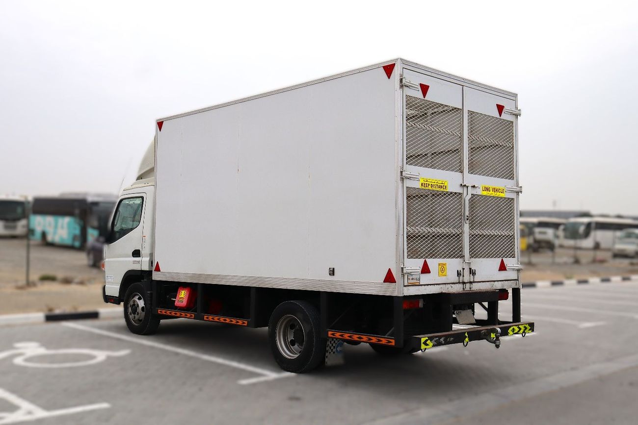 ميتسوبيشي فوسو كانتير GCC BOX