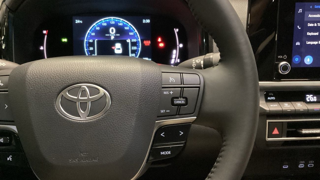 تويوتا كامري 2.5 HEV XLE E-CVT | شامل الضمان | 0 ﺪﻔﻋﺓ ﺃﻮﻟﻯ